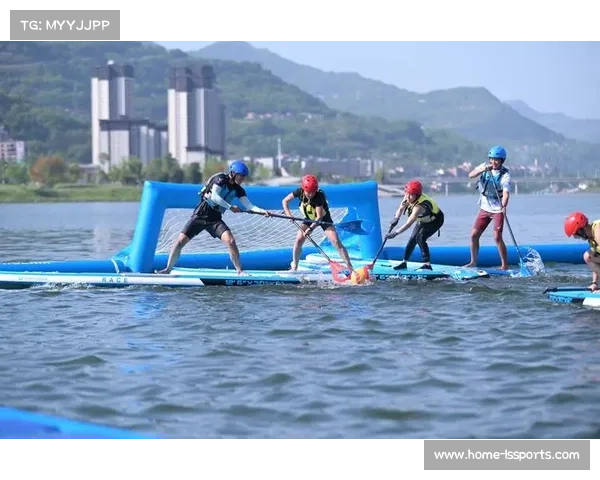 汉丰湖桨板赛场设13条水线赛道 混合双人技术赛强化团队协作